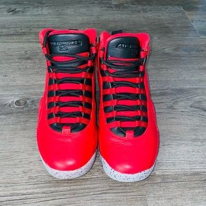 Jordan 10 Retro “Bulls Over Broadway”